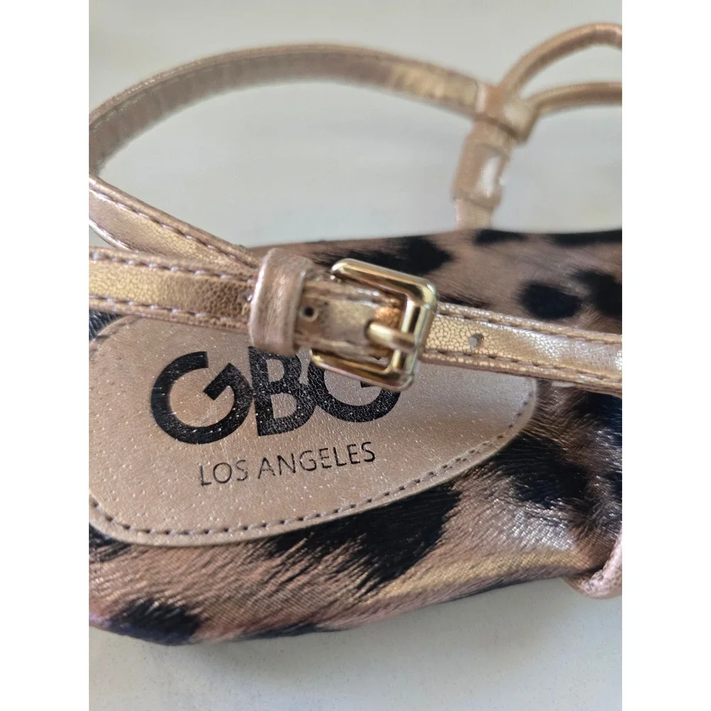 GBG Guess Los Angeles Womens Leopard‎ Print Rhinestone G Logo Sandals Gold 10M